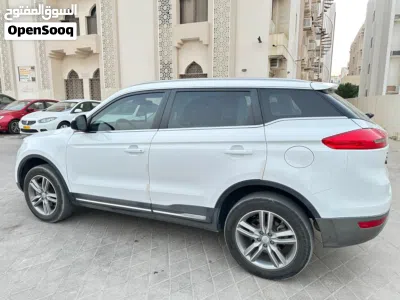 Geely Emgrand X7 3