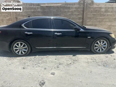 لكزس ls460 قطع غيار للبيع 3