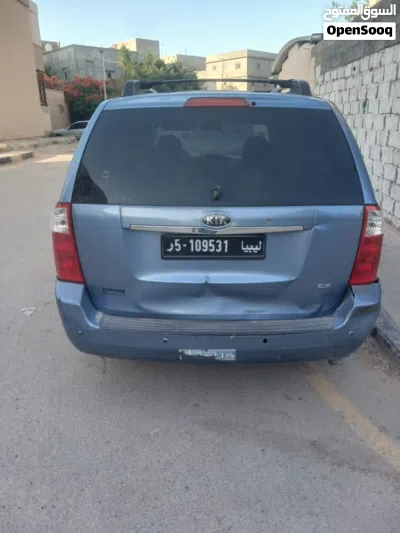 Kia Sedona EX 4