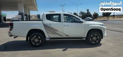 Mitsubishi L200 Double Cab GL 4