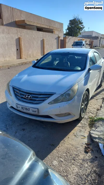 هيونداي سوناتا Standard 2