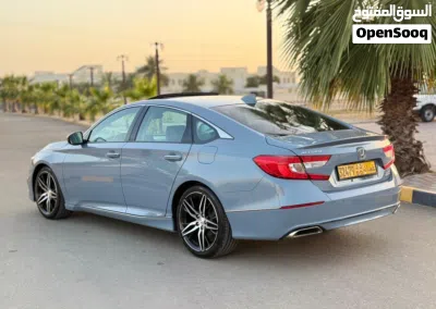 هوندا اكورد Touring 2