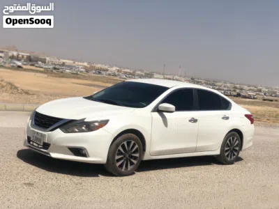 Nissan Altima SV 2