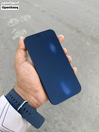 ايفون 17 بروماكس ذاكره 512 جيجا نظام eSIM رسمي بدون منفذ شريحه بطارية 100% 2