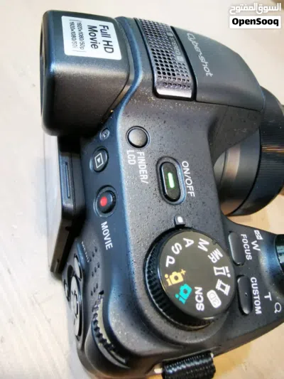 Cyber-shot DSC- HX200V 4