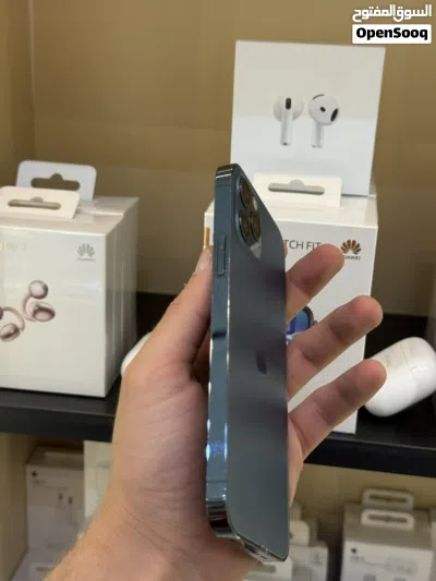 12 pro 256g بسعرررر 4