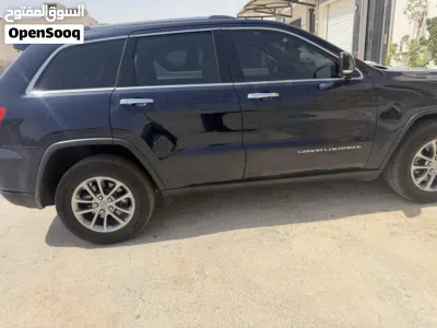 Jeep Grand Cherokee L Limited 4X2 2
