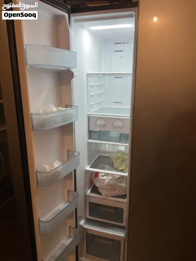 ثلاجه ومجمده هيتاشي استخدام قليل 3