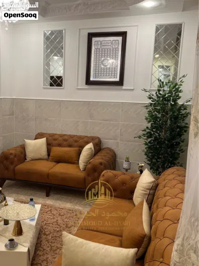 إعلان رقم (6077) شقة مميزة شبه أرضي للبيع في شارع الأردن – حي الضياء / 140 م2 + 90 م2 حديقة وترّاسات 3