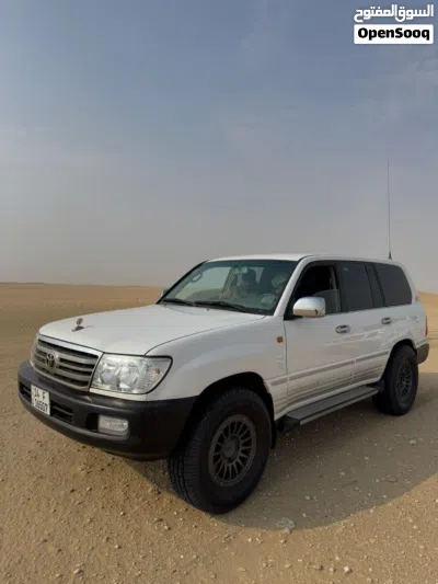 تويوتا لاند كروزر GXR 2