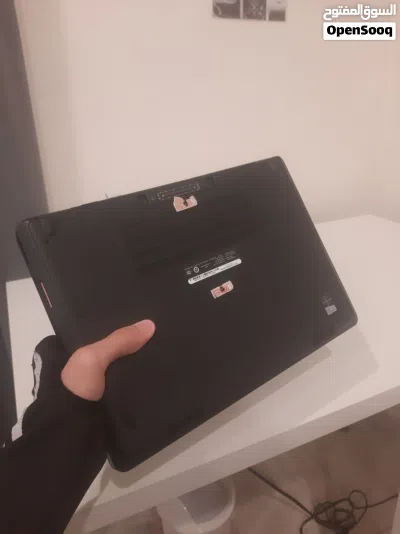 للبيع Dell Latitude E5450 بحالة ممتازة – Intel Core i5 + SSD سريع – 8GB RAM – مع الشاحن الأصلي 4