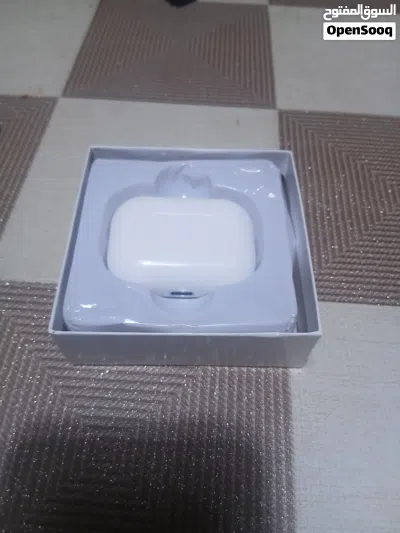 airpods pro 2 مطابق للأصلي copy one جديد. ............... ......................................... 3