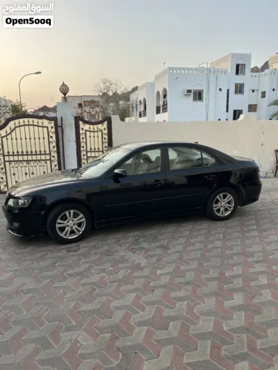 Hyundai Sonata Standard 2
