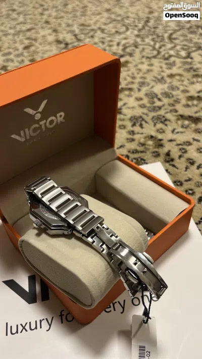 ساعة VICTOR 3