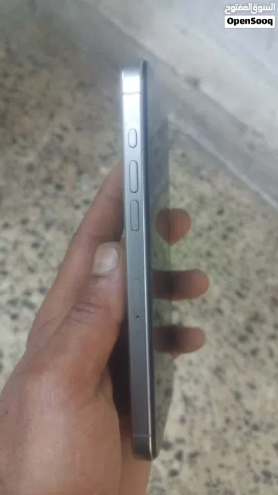 15 برو ماكس للبيع مستعجل 4