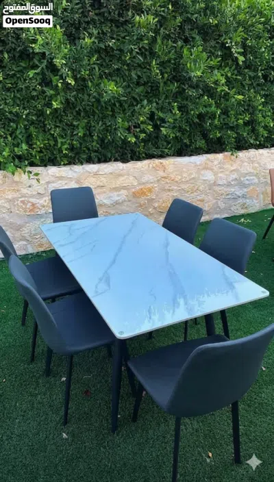 طاولة سفرة جرانيت فاخرة مع 6 كراسي تنجيد راقية 4