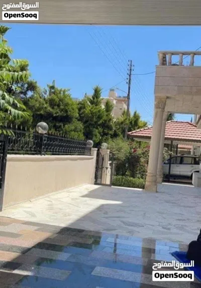 للبيع فيلا مستقلة دابوق على مساحة ارض 750 م 4