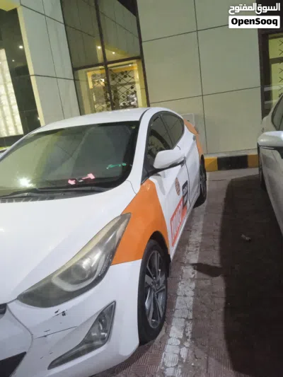 Hyundai Elantra GLS 2