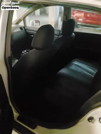Nissan Tiida 2