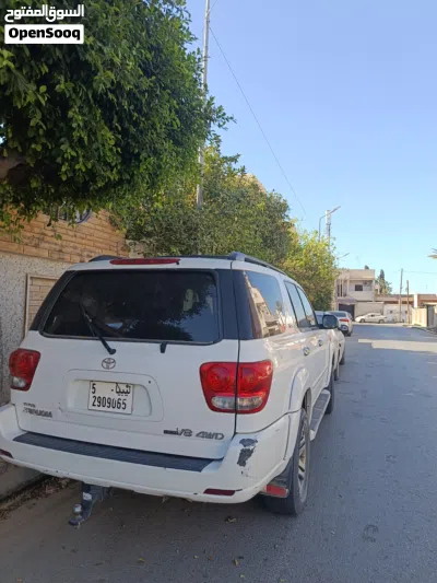 تويوتا سيكويا SR 5 3