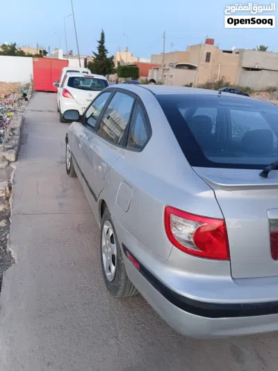 هيونداي النترا GL 4