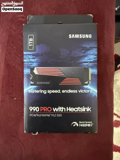 قرص صلب داخلي سامسونج 990 برو بسعة 1 تيرابايت مع مشتت حراري PCIe 4.0 M.2 4
