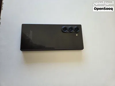Samsung Z fold 6 Carbon Fiber 2