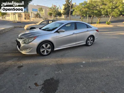 Hyundai Sonata Blue 2