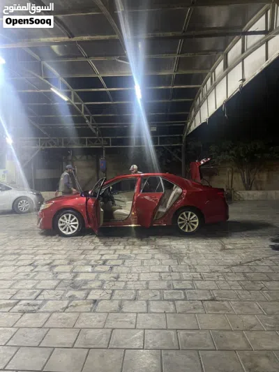 تويوتا كامري XLE 2