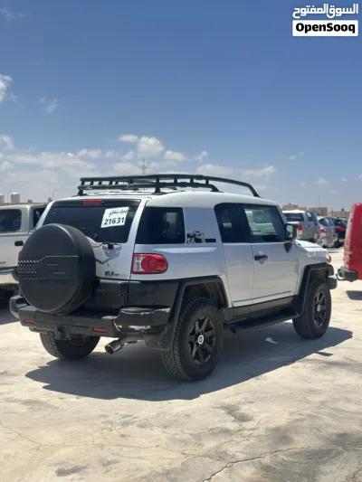 تويوتا FJ GXR 4