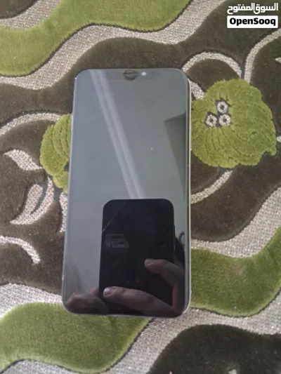 iPhone X – Damaged / For Parts / Not Working 2