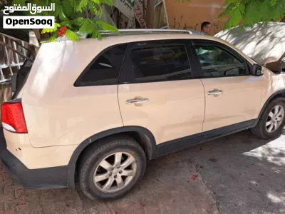 Kia Sorento Standard 4