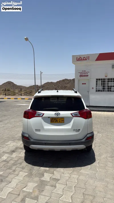 Toyota RAV 4 GXR 3