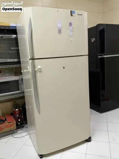 ثلاجة شارب 650 لتر / Sharp fridge 650L 2