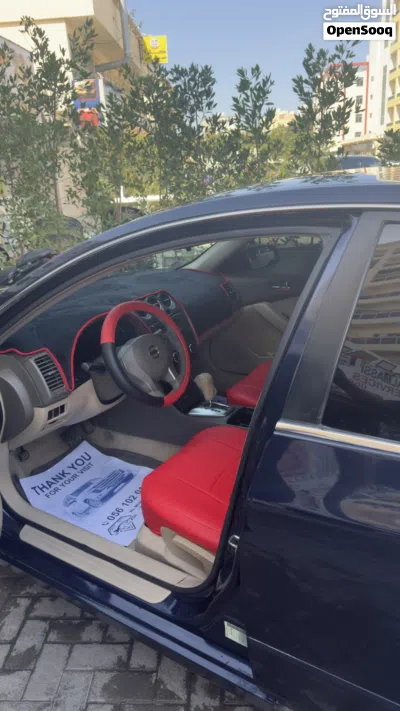 Nissan Altima Standard 4