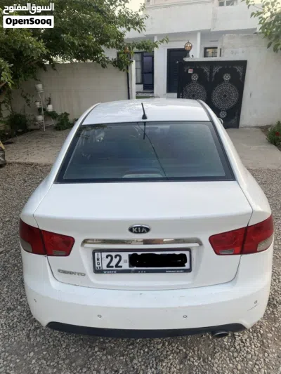 Kia Cerato Standard 3