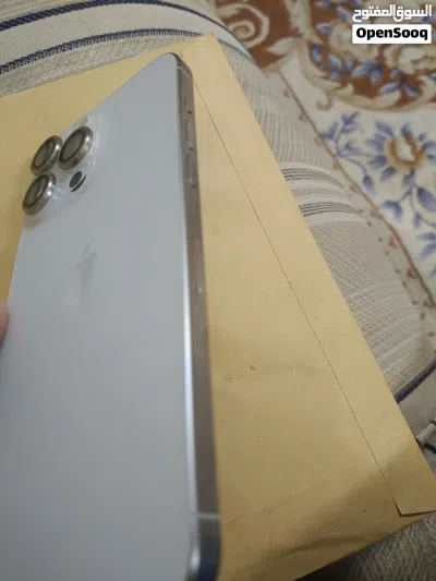 i phone 15 pro max 4