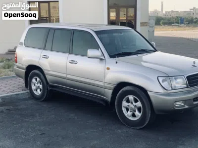 Toyota Land Cruiser VX 3