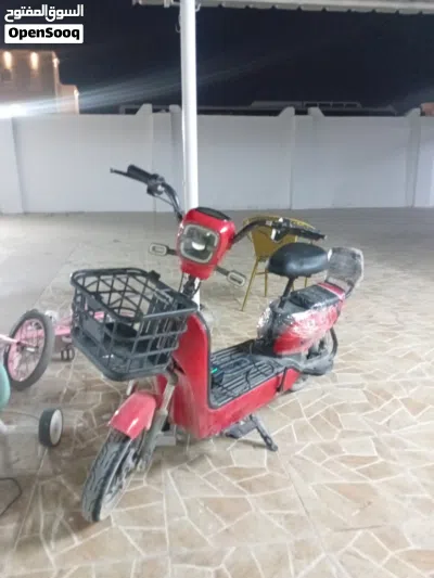 سكوتر جديد مستعمل شويه عليه بطاريه قويه ويجي مع شحن سريع ملاحظه السكوتر سريع 2