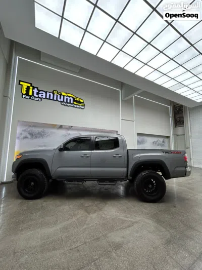Toyota Tacoma TRD Off-Road 4