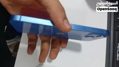 ايفون 13 للبيع فقط 4