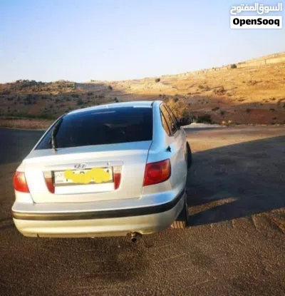 Hyundai Elantra Sport 2