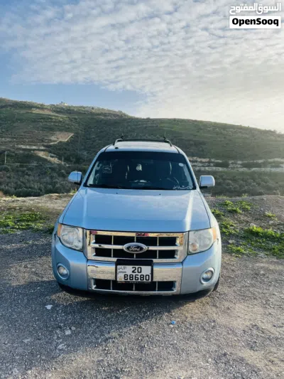 Ford Escape Limited 3