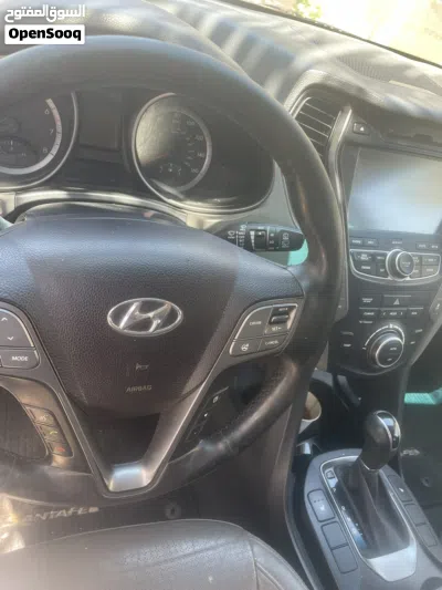 هيونداي سنتافي Standard 4