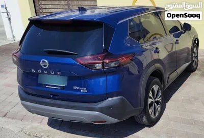 Nissan Rogue SV 2