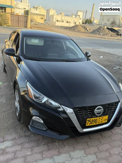 Nissan Altima S 2