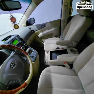 Kia Sedona LX 3