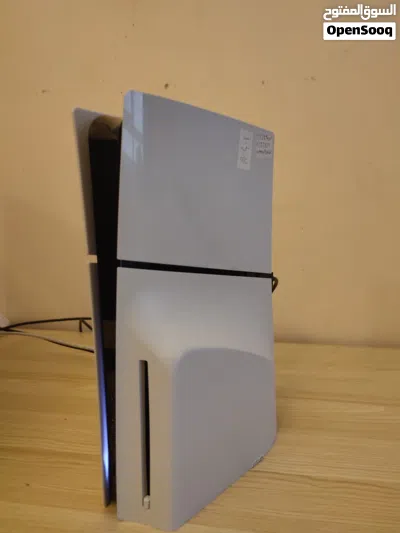 بلايستيشن 5 سلم مدخل شريط Playstation 5 1tb 2