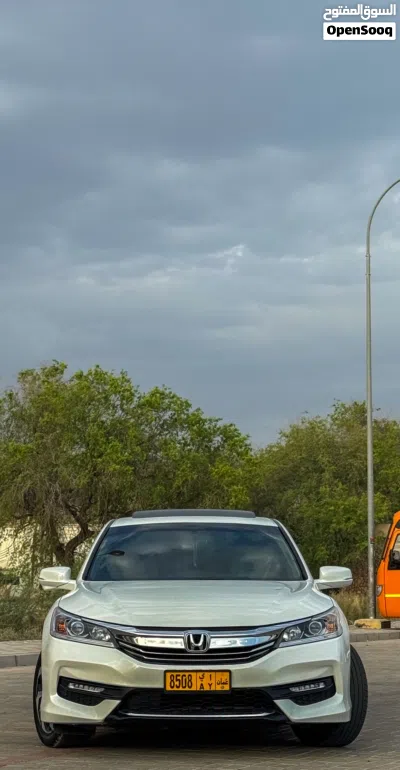 Honda Accord LX 2