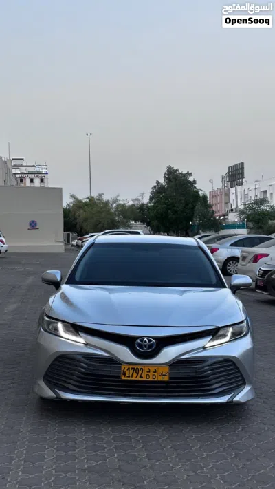 تويوتا كامري LE 4